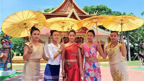 Full-Day Tour of Shenzhen from Hong Kong with China Folk Culture Village